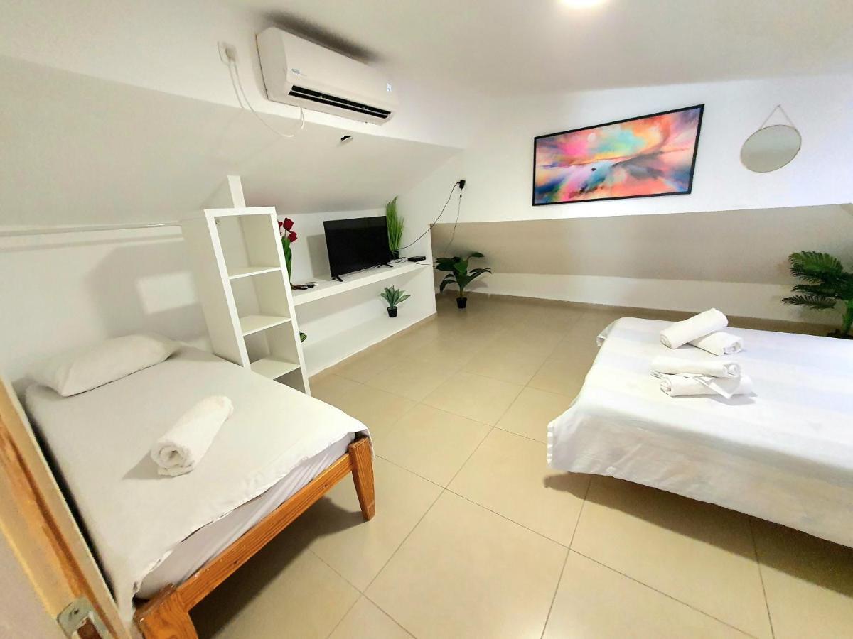 Barak Royal Suites 20 Sea View - ג'קוזי בחצר ומרפסות עם נוף לים Ейлат Екстер'єр фото
